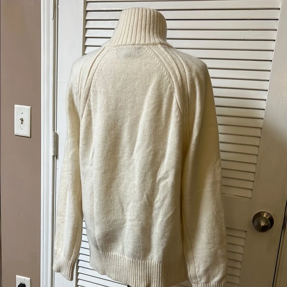 Banana republic men’s Cream Button-Up Turtleneck Sweater